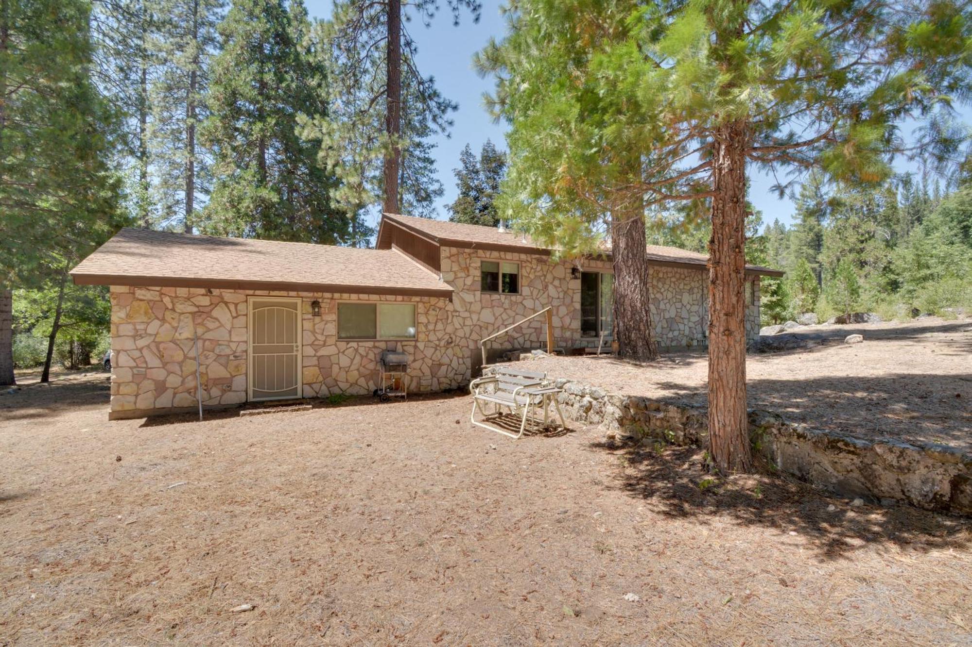 Riverfront Home Near Yosemite National Park! Гровленд Экстерьер фото